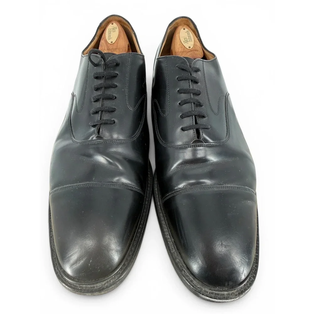 Shoes - Picture 4 of 11